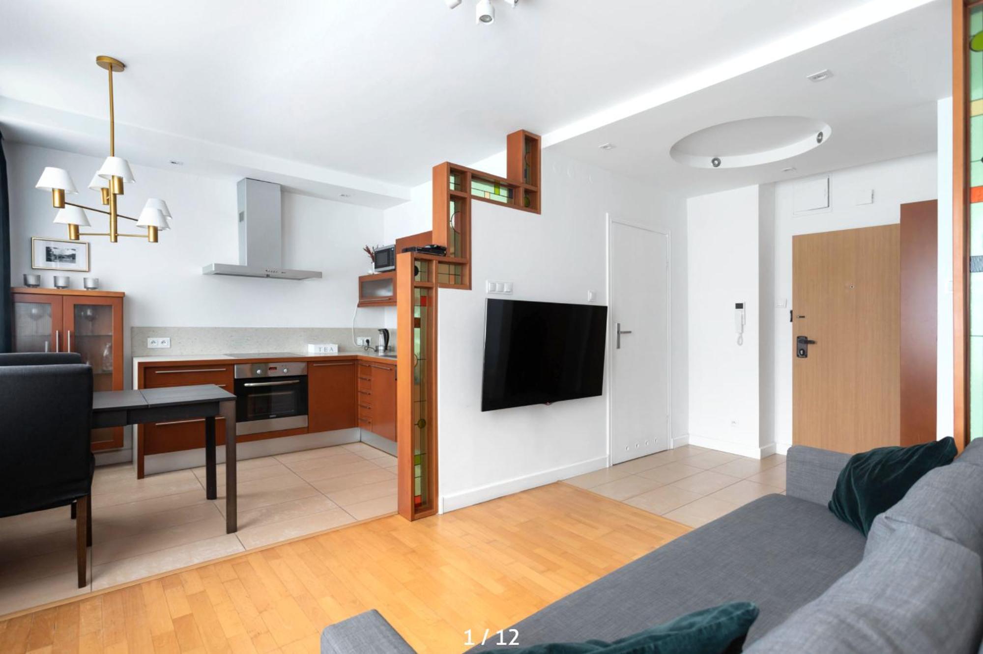 바르샤바 Spacious Quiet Apt Close To The Belvedere Palace 아파트 외부 사진